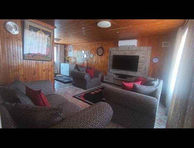 3 BEDROOM HOUSE FOR SALE IN SHALLCROSS